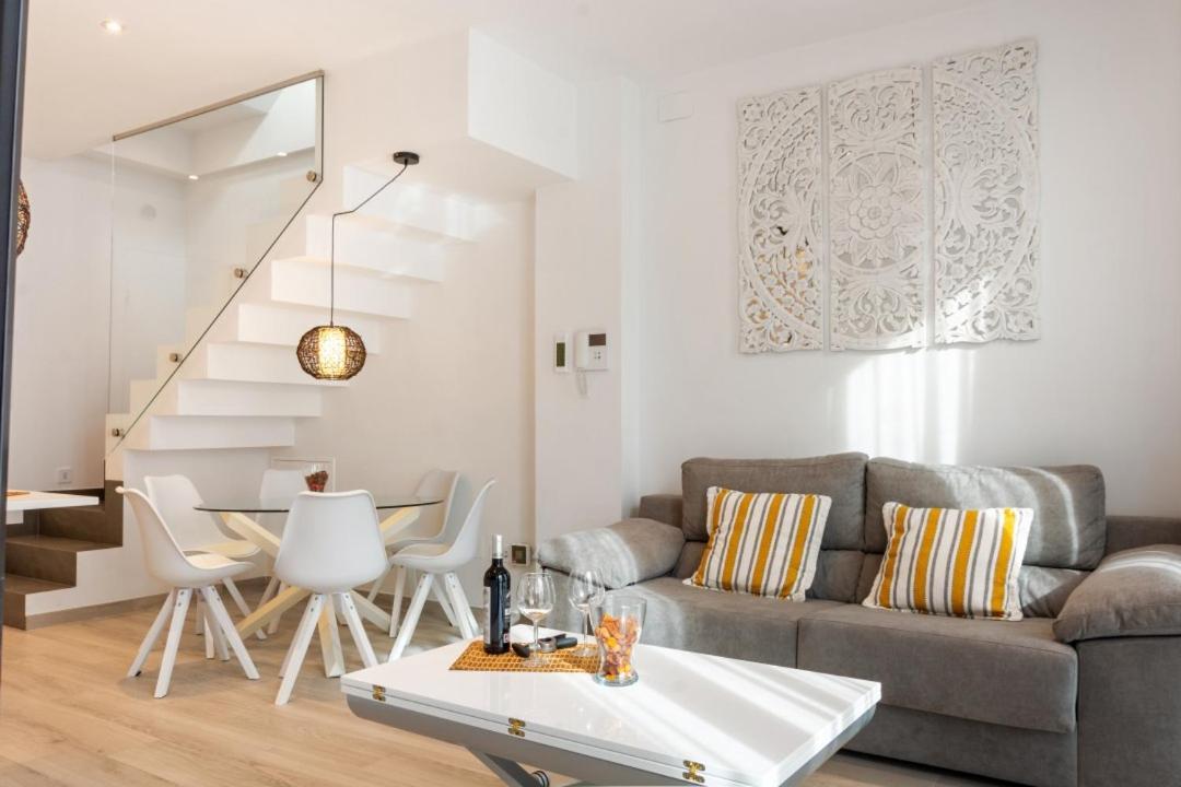 Minty Stay - La Merced Atico Duplex Μάλαγα Εξωτερικό φωτογραφία